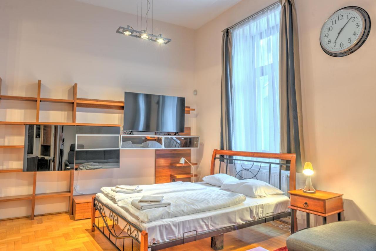 Central Capital Apartments Budapest Exterior foto