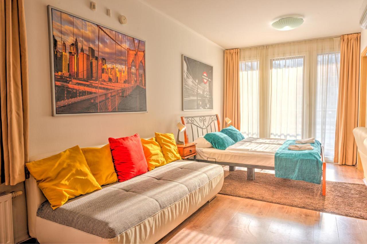 Central Capital Apartments Budapest Exterior foto