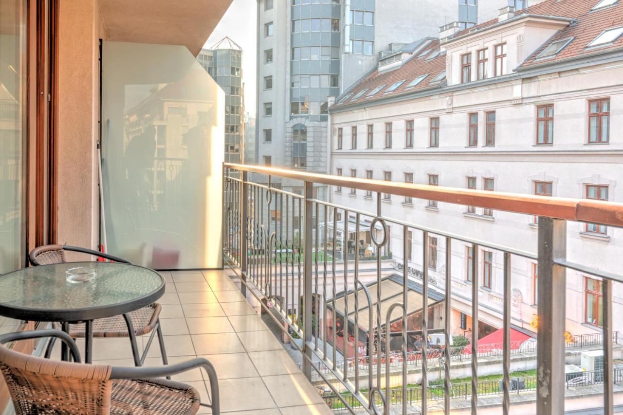 Central Capital Apartments Budapest Exterior foto